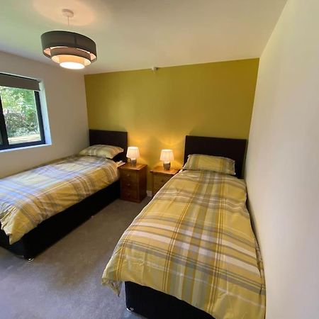 Cedar Garden Cottage East Chinnock Екстер'єр фото